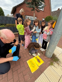 Bild "Schulleben_Projekte_Fuesse_6.JPG"