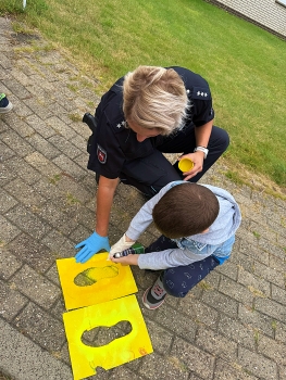 Bild "Schulleben_Projekte_Fuesse_7.JPG"