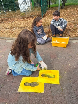 Bild "Schulleben_Projekte_Fuesse_8.JPG"